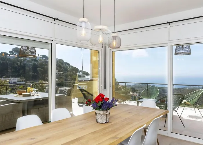 Floradise By Interhome