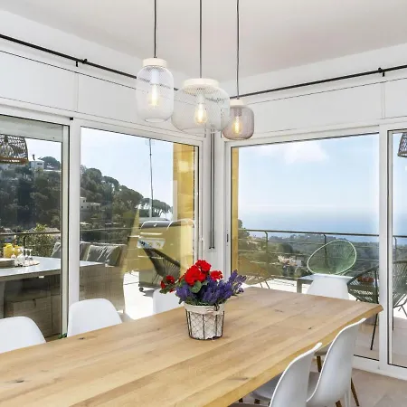 Floradise By Interhome